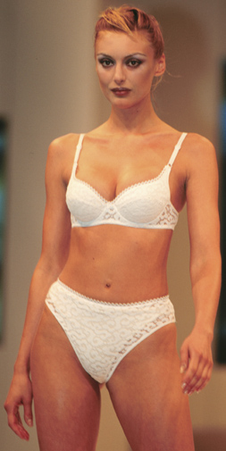 Intimo 18